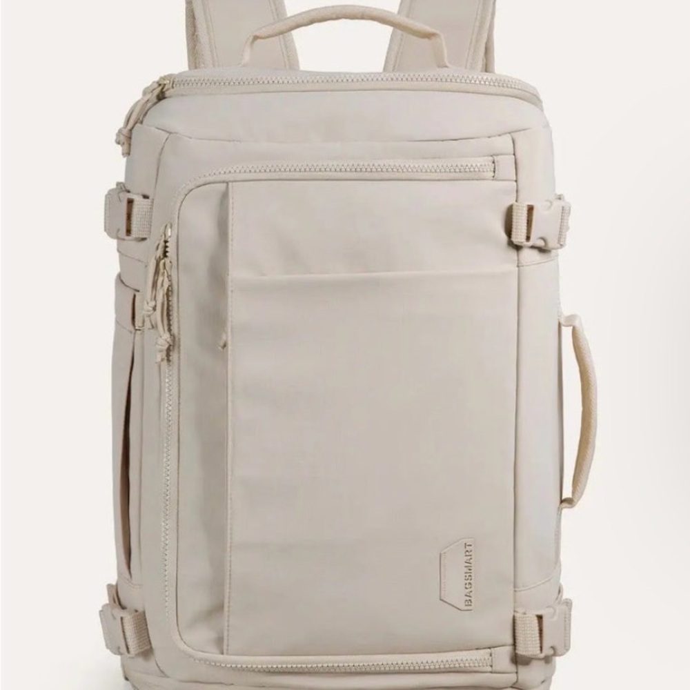 BagSmart Blast Travel Backpack 28L standard